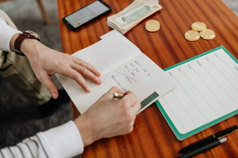 Simple Budget Habits for Everyday Life